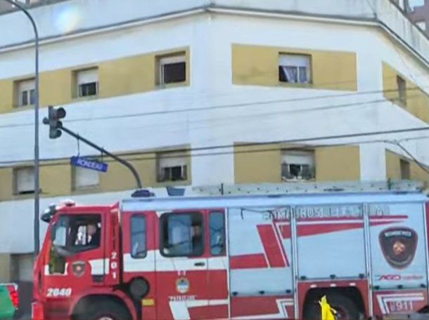 Incendio en un hotel de Constitución dejó al menos 18 afectados