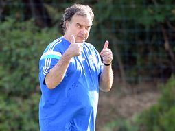 sigue la locura en francia: marcelo bielsa renovo con el marsella sigue la locura en francia: marcelo bielsa renovo con el marsella