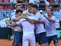 Copa Davis: Báez ganó el quinto punto y Argentina jugará el Grupo Mundial