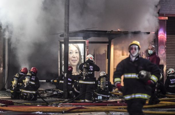 Incendio en la perfumería de Villa Crespo: imputaron a 9 personas