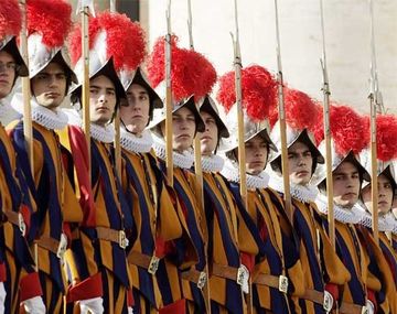 ¿La guardia suiza verá el partido con Francisco?