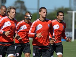 solo con ferreyra como refuerzo, river vuelve a entrenar en ezeiza solo con ferreyra como refuerzo, river vuelve a entrenar en ezeiza