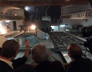 Dos heridos al caer una columna