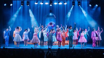 Estreno imbatible de Hairspray, con Damián Betular a la cabeza Estreno imbatible de Hairspray, con Damián Betular a la cabeza