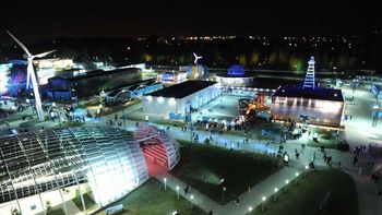casi 100 mil visitas en el primer fin de semana de tecnopolis casi 100 mil visitas en el primer fin de semana de tecnopolis