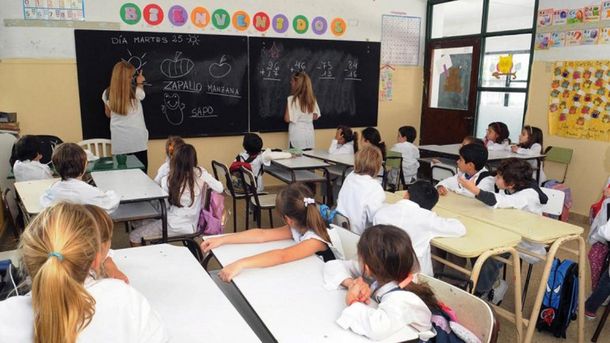 Las provincias ofrecerán en la paritaria docente un aumento del 18%