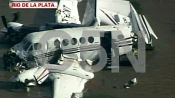 tragedia en el rio de la plata: ¿por que cayo la avioneta? tragedia en el rio de la plata: ¿por que cayo la avioneta?