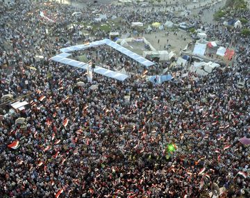 Crece la violencia entre partidarios y opositores a Mursi