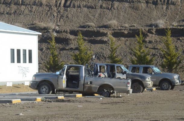 Buzzi criticó la rescisión de contratos de la petrolera PAE