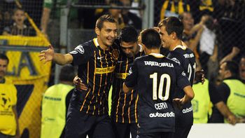 rosario central se lo dio vuelta a river de uruguay y quedo puntero del grupo 2 rosario central se lo dio vuelta a river de uruguay y quedo puntero del grupo 2