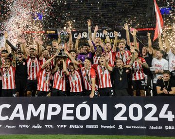 Estudiantes de La Plata sumó un nuevo título: goleó a Vélez y se coronó en el Trofeo de Campeones