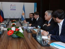 cumbre del g20: kicillof y de vido se reunieron con el ministro de finanzas ruso cumbre del g20: kicillof y de vido se reunieron con el ministro de finanzas ruso