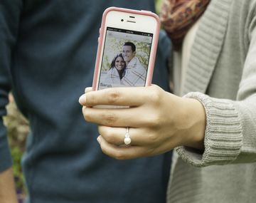 ¿Cómo es usar Tinder para estrellas porno?