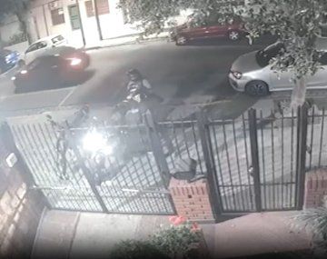 Impunidad total: violento robo de motochorros a un vecino de Villa Devoto