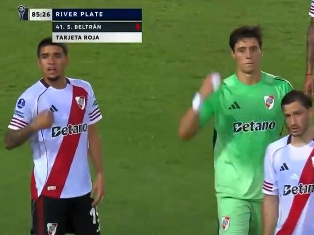 La reacción de Kendry Páez que sorprendió a todos en el caos de River ante Carabobo