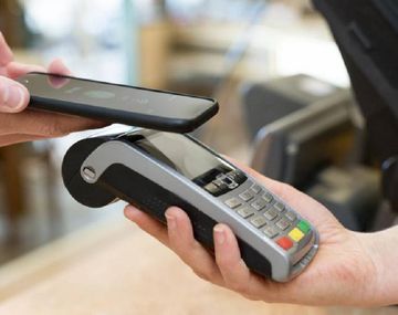 Billetera móvil: ¿cómo comprar, transferir plata y cobrar planes con el celular?