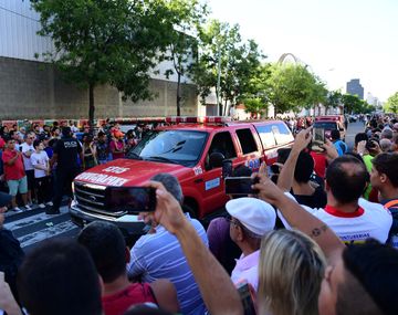 Así evacuaron la cancha de Huracán tras la amenaza de bomba