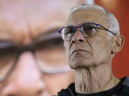 hector cuper vuelve al ruedo: dirigira a un club que juega la copa libertadores hector cuper vuelve al ruedo: dirigira a un club que juega la copa libertadores