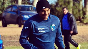 El uruguayo quiere jugar en el Millonario