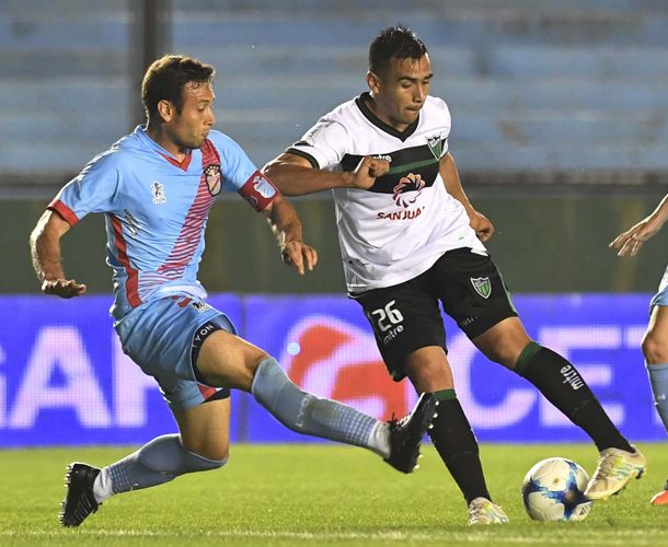 San Martín de San Juan extiende su buena racha al ganarle a Arsenal en Sarandí