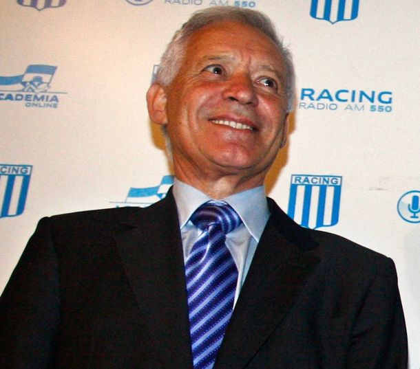 Víctor Blanco asume este lunes en un Racing en plena crisis