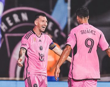 Lionel Messi junto a Luis Suárez en Inter Miami.