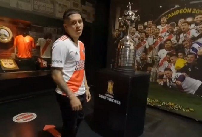 River presentó oficialmente a Juanfer Quintero con un emotivo video