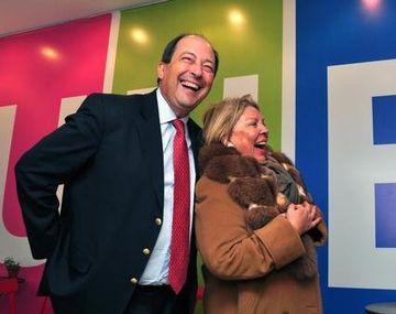 Sanz: Soy el hombre que contiene a Carrió