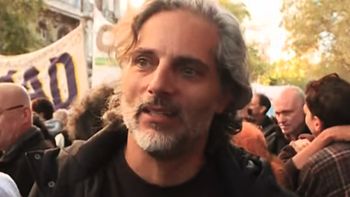 joaquin furriel apunto contra el gobierno en plaza de mayo: la idea de el enemigo me agota joaquin furriel apunto contra el gobierno en plaza de mayo: la idea de el enemigo me agota