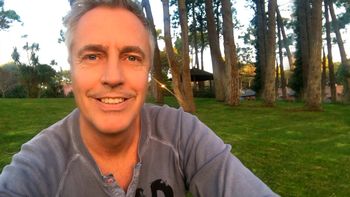 el incipiente bigote de marley: ¡asi nunca voy a dar a recio! el incipiente bigote de marley: ¡asi nunca voy a dar a recio!