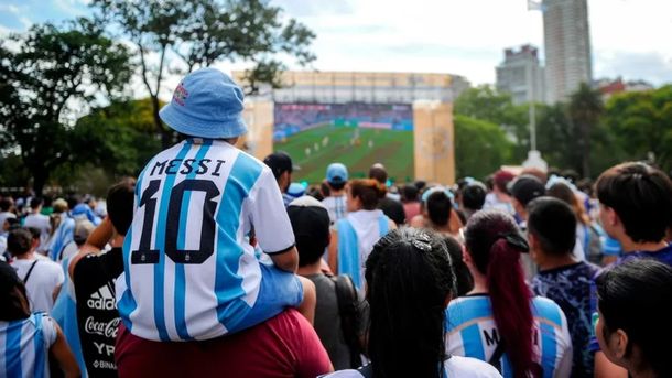 Dónde se puede ver el partido de Argentina - Países Bajos en pantalla gigante