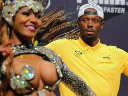 hace lo que quiere: asi se divierte usain bolt en rio de janeiro hace lo que quiere: asi se divierte usain bolt en rio de janeiro
