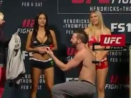 de los que no quedan: un peleador de ufc pidio matrimonio a su novia en pleno pesaje de los que no quedan: un peleador de ufc pidio matrimonio a su novia en pleno pesaje