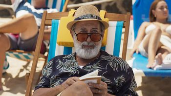 guillermo francella protagoniza playa de lobos junto a dani rovira guillermo francella protagoniza playa de lobos junto a dani rovira