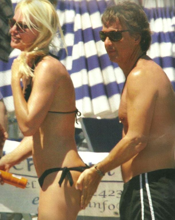 Así se le pone el bronceador a una top model