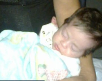 Piden ayuda para afrontar los gastos médicos de siamesas internadas