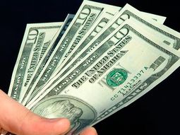 el dolar negro cerro sin cambios y el oficial subio a $5,49 el dolar negro cerro sin cambios y el oficial subio a $5,49