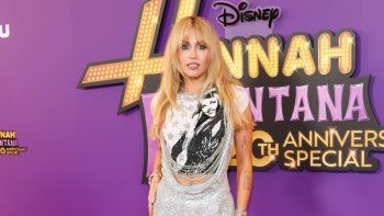 ya esta disponible el especial de miley cyrus por los 20 anos de hannah montana: donde verlo ya esta disponible el especial de miley cyrus por los 20 anos de hannah montana: donde verlo