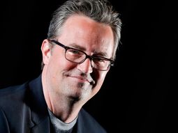 el ultimo deseo de matthew perry: cuando me muera... el ultimo deseo de matthew perry: cuando me muera...