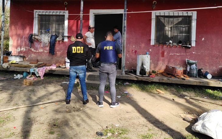 La casa en Villa Paranacito donde detuvieron a los dos sospechosos del robo en San Isidro