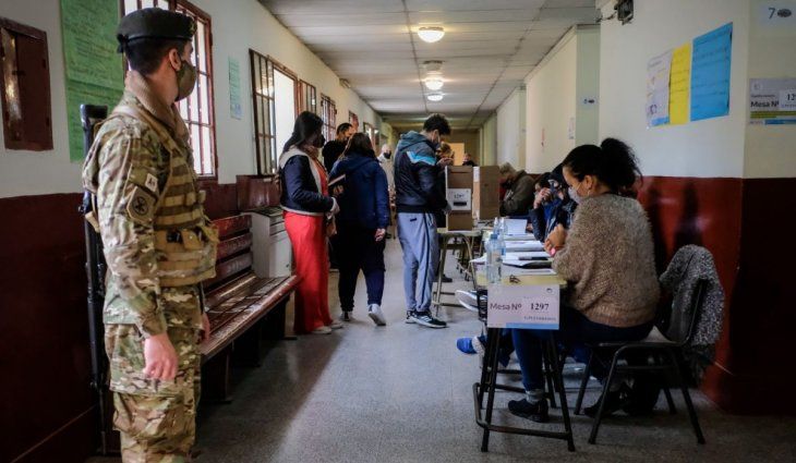 Cuál es la única provincia que este domingo elige gobernador