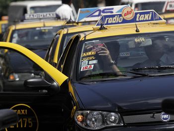 Taxis porteños, entre los más caros de A. Latina