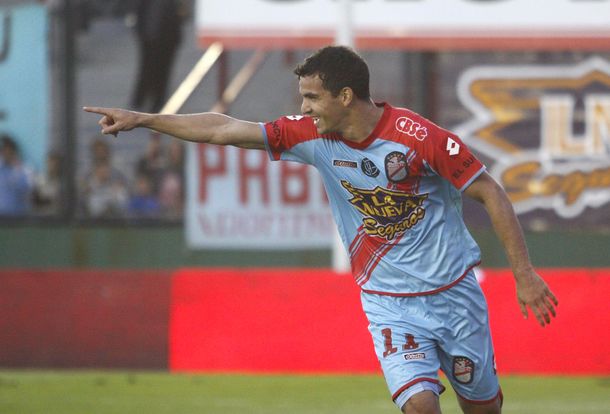 Tigre y Arsenal empataron en un entretenido partido en Victoria