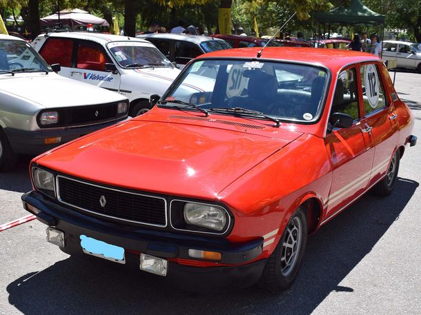 Renault 12