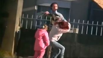 golpeo a su ex pareja delante de su hija en el dia del nino golpeo a su ex pareja delante de su hija en el dia del nino