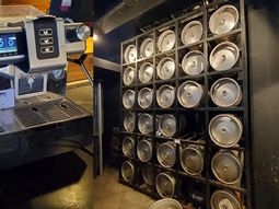 Crisis económica: rematan un histórico bar de Plaza Serrano y se puede participar de la subasta online Crisis económica: rematan un histórico bar de Plaza Serrano y se puede participar de la subasta online