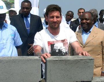 Otra polémica con Messi: Vino sucio y sin afeitar