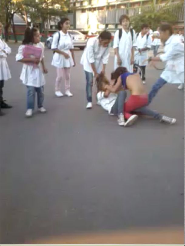 VIDEO: Brutal pelea de dos adolescentes en Entre Ríos