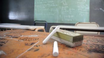 ya van siete dias sin clases en provincia por el paro docente ya van siete dias sin clases en provincia por el paro docente