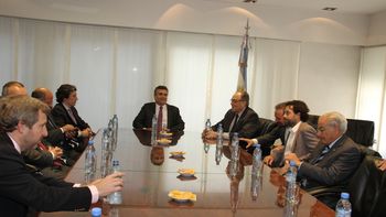 el banco central recibe a pymes y a bancos para evaluar financiamientos el banco central recibe a pymes y a bancos para evaluar financiamientos